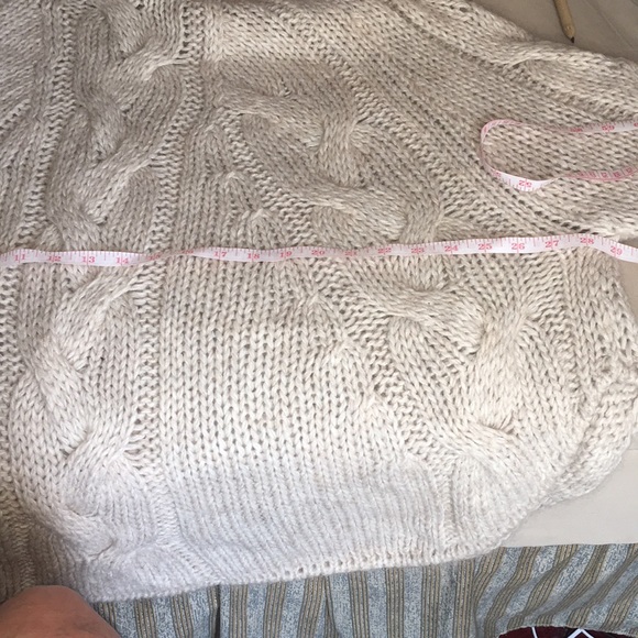 Zara cape sweater - Picture 4 of 5